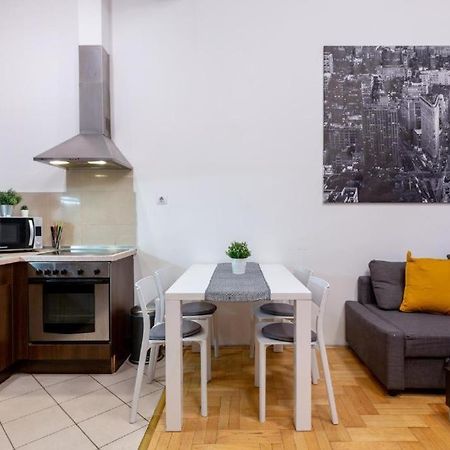 Downtown Home In The Gozsdu Garden Budapest Ngoại thất bức ảnh