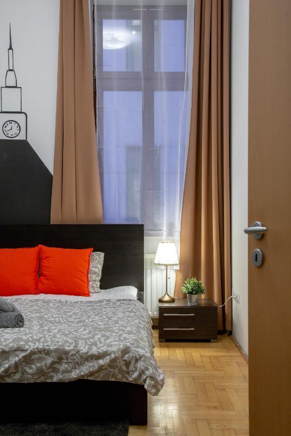 Downtown Home In The Gozsdu Garden Budapest Ngoại thất bức ảnh